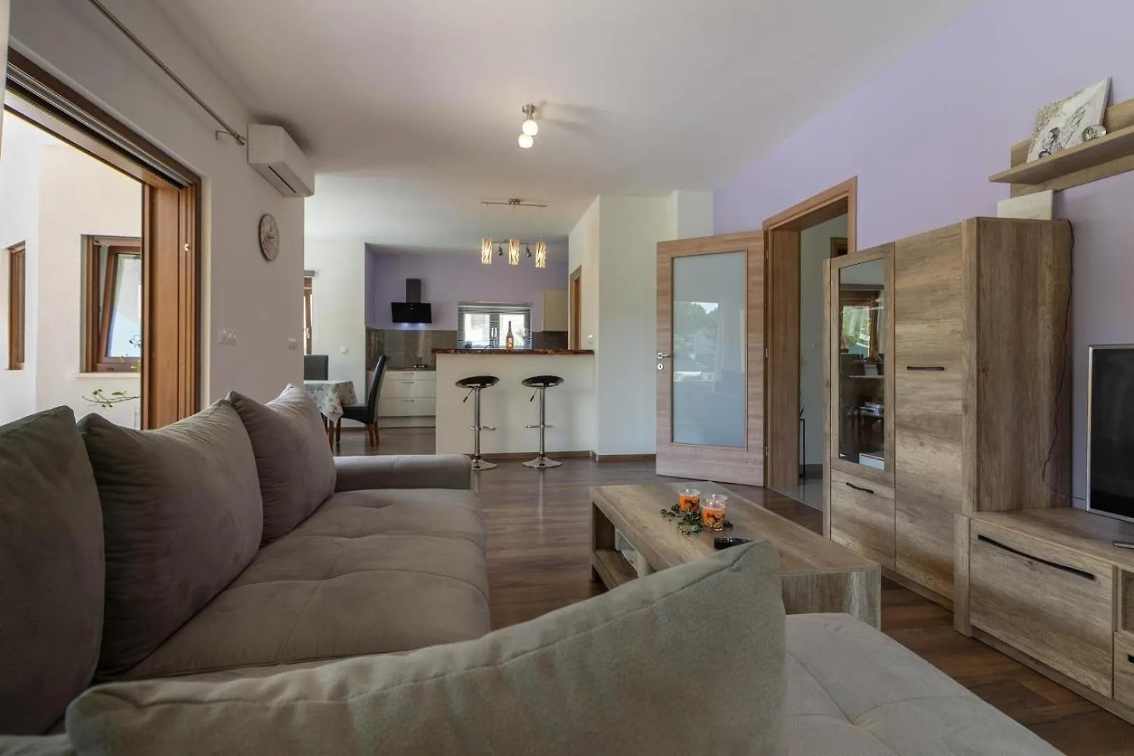 Ferienhaus Mit Privatpool Fuer 6 Personen Ca 150 Qm In Medulin, Istrien Suedkueste Von Istrien