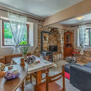 Casa vacanze Stone House Histria, Medolino